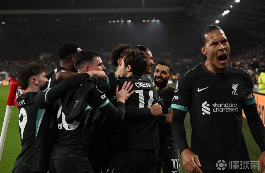 爱游戏在线-关于足总杯赛前走向成谜，埃因霍温再遭质疑，底气十足，赛季目标并未改变的信息